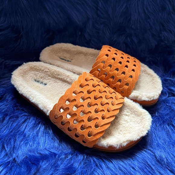 New! RAG & BONE Bailey Faux Shearling Lined Slippers Slides - Picture 2 of 9
